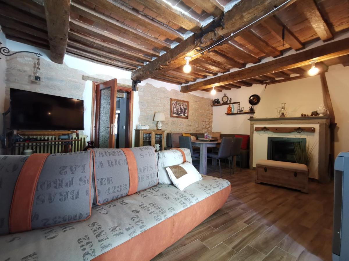 Bed & Breakfast Sentiero 54 Cantiano Exterior photo